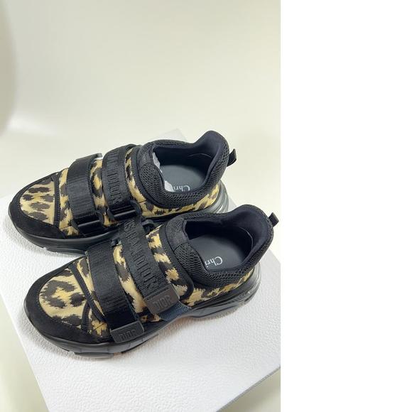 D-Wander Velcro Leopard Print Brown Black Athletic Sneaker E424